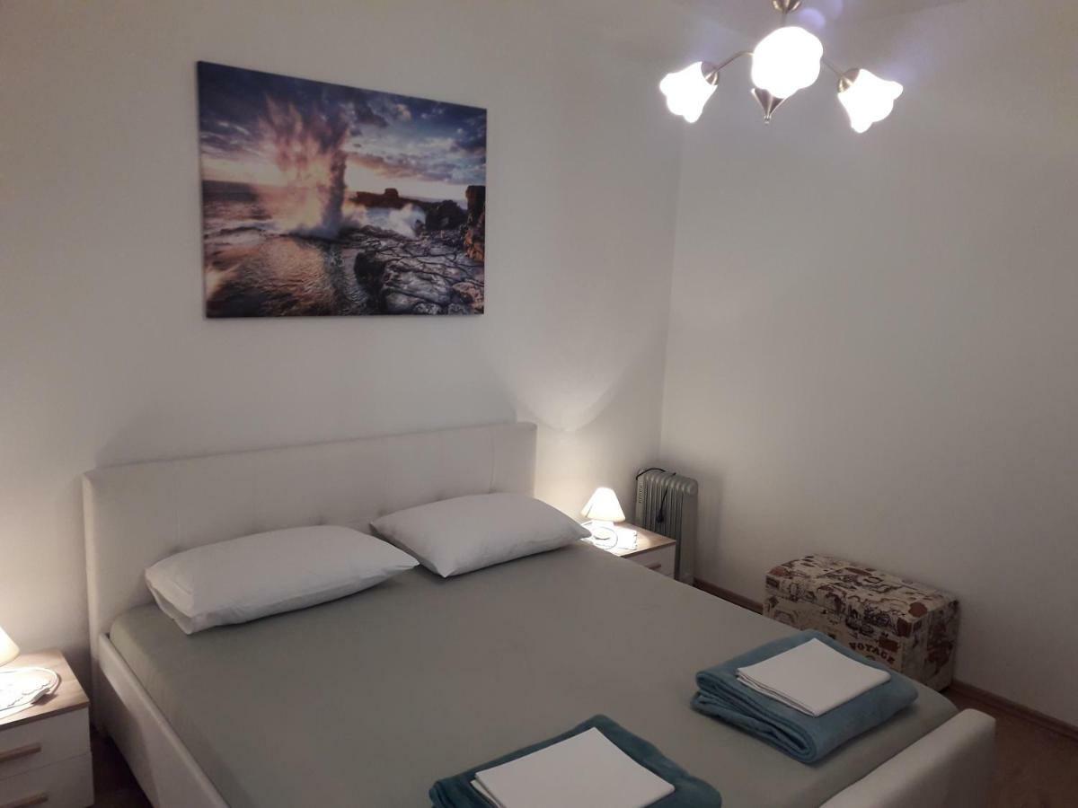 Apartman Helena Senj  Εξωτερικό φωτογραφία